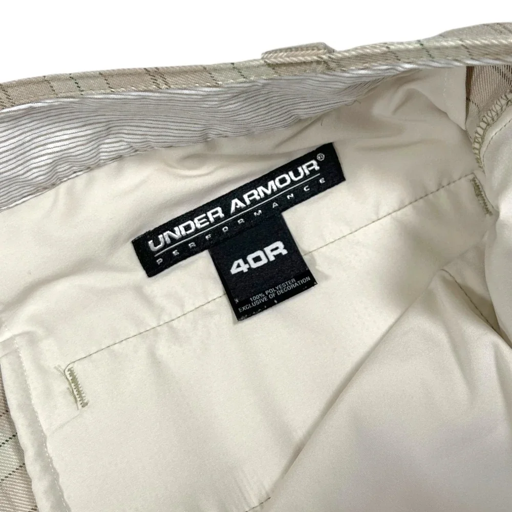 Under‎ Armour 40R Tan Plaid Golf Shorts Performance Flat Front Golfcore Preppy